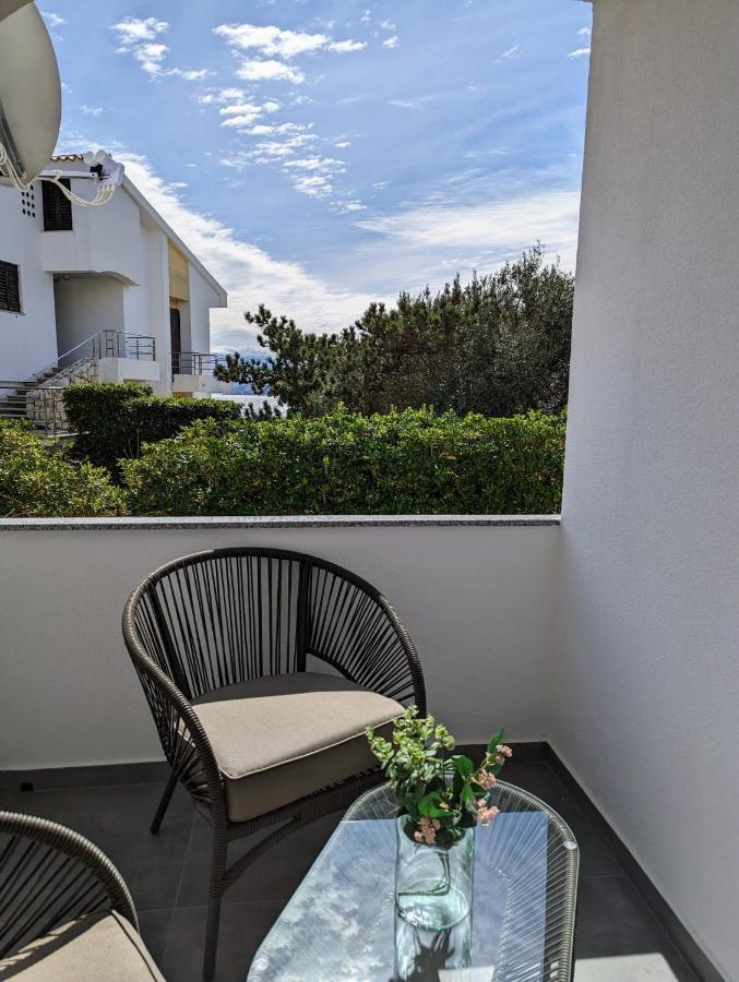 Kricin Sea Apartment บัชกา ภายนอก รูปภาพ