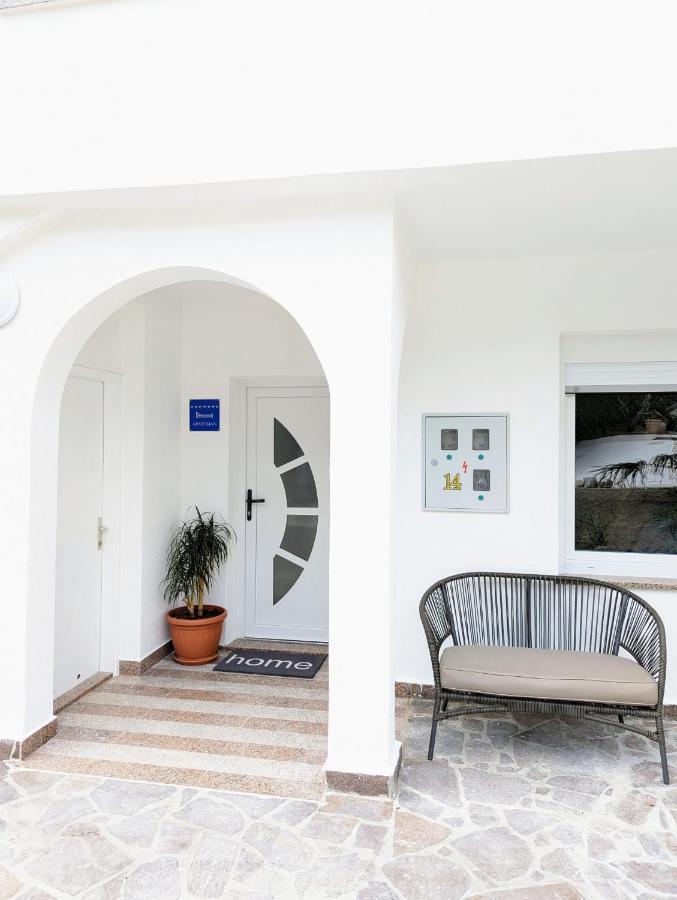 Kricin Sea Apartment บัชกา ภายนอก รูปภาพ